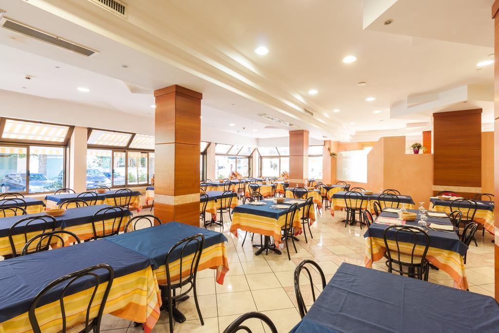 Hotel Paola Garden - Nuova Gestione Bellariva Di Rimini Dış mekan fotoğraf