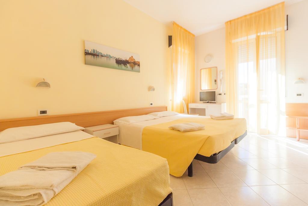 Hotel Paola Garden - Nuova Gestione Bellariva Di Rimini Dış mekan fotoğraf